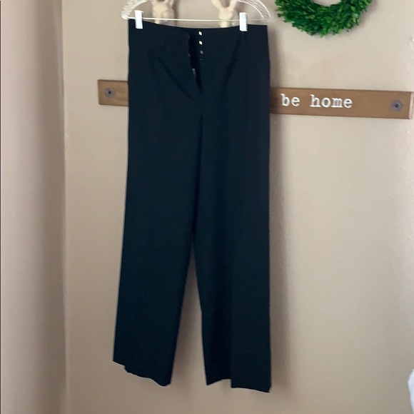 Trousers - Picture 1 of 4